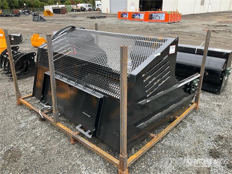 GIYI GY-RP72 72 in Skid Steer Rock Picker (Unused) 石磔除去機