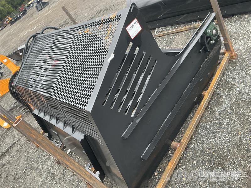  GIYI GY-RP72 Skid Steer Rock Picker (Unused) 石磔除去機