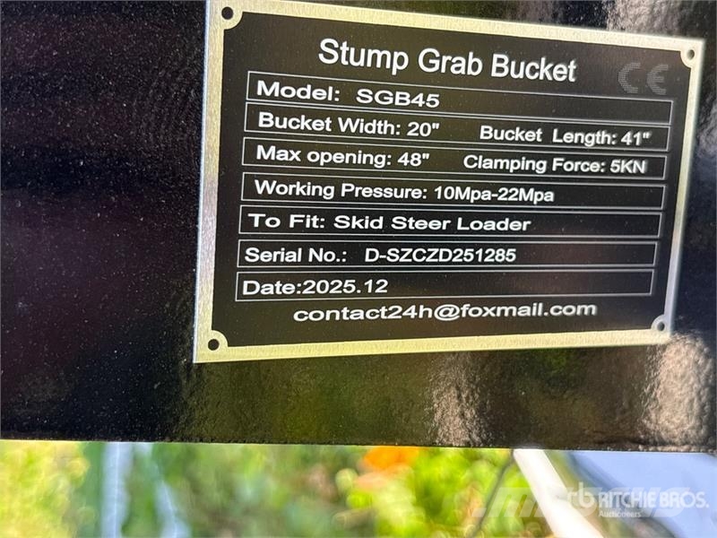GIYI GY-SGB45 Stump Skid Steer Grapple Bucket (Unu Grappin