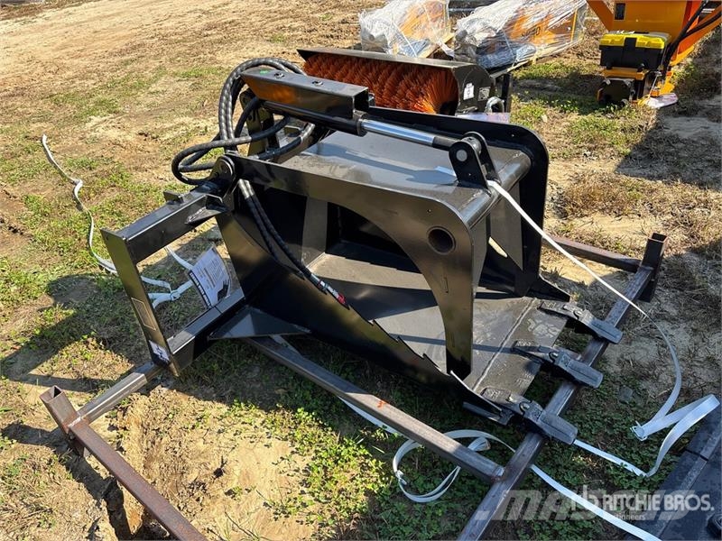 GIYI GY-SGB45 Stump Skid Steer Grapple Bucket (Unu グラップル