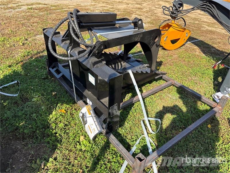 GIYI GY-SGB45 Stump Skid Steer Grapple Bucket (Unu Grappin