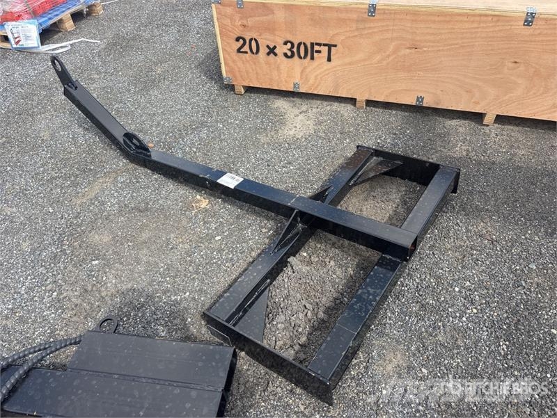 GIYI GY-TB72 Mini Skid Steer Tree Hook (Unused) Other components