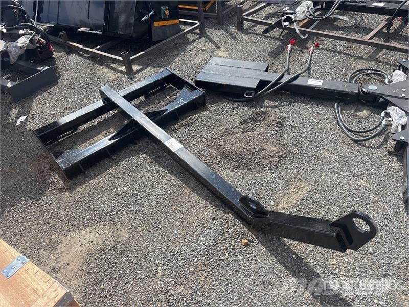 GIYI GY-TB72 Mini Skid Steer Tree Hook (Unused) Other components