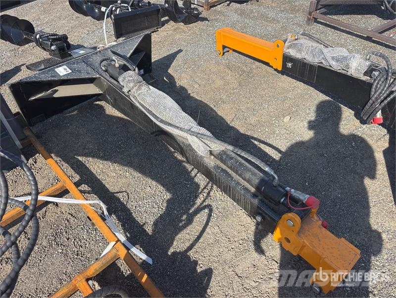 GIYI GY-TBL47 135 in Skid Steer Telescopic Boom (L Other components
