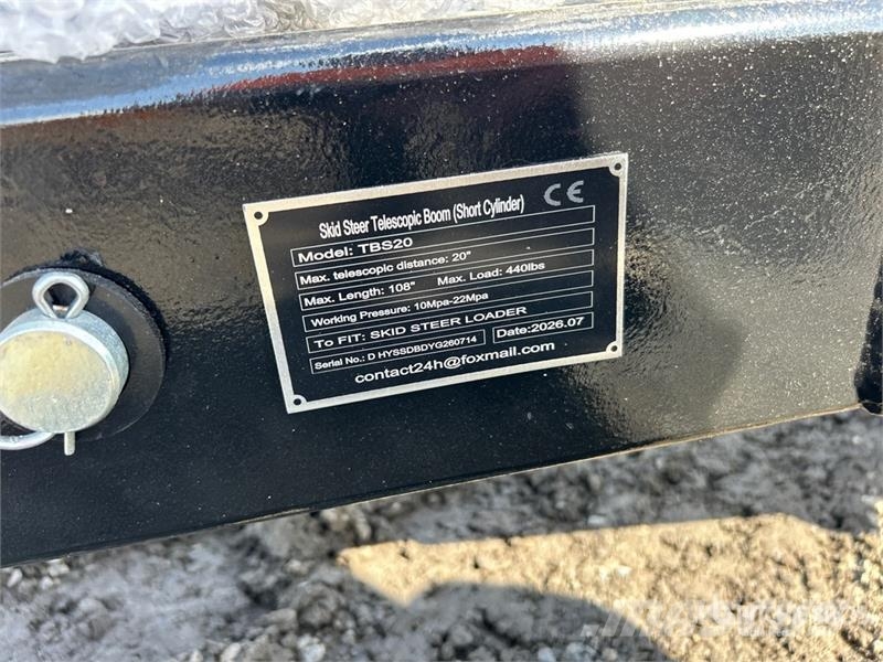 GIYI GY-TBS20 108 in Skid Steer Telescopic Boom (S Other components