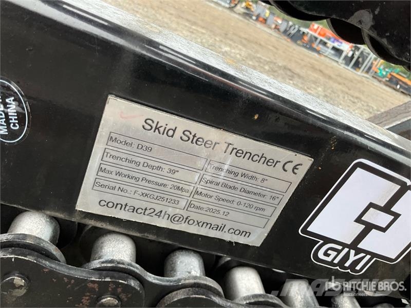  GIYI GY-X39 39 in Mini Mini Skid Steer Trencher (U Trenchers