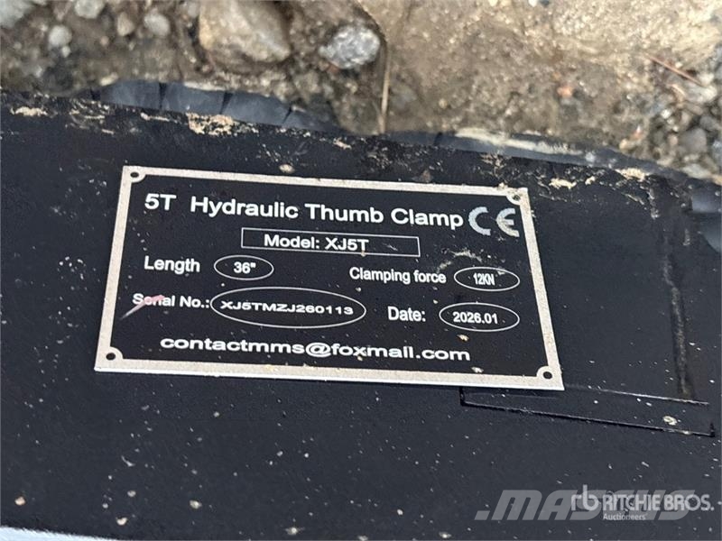 GIYI GY-XJ5T Hydraulic Excavator Thumb - Fits CAT Buckets