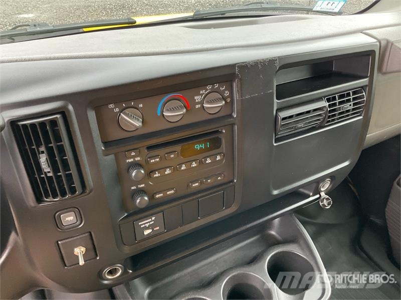 GMC 3500 시립/다목적 차량