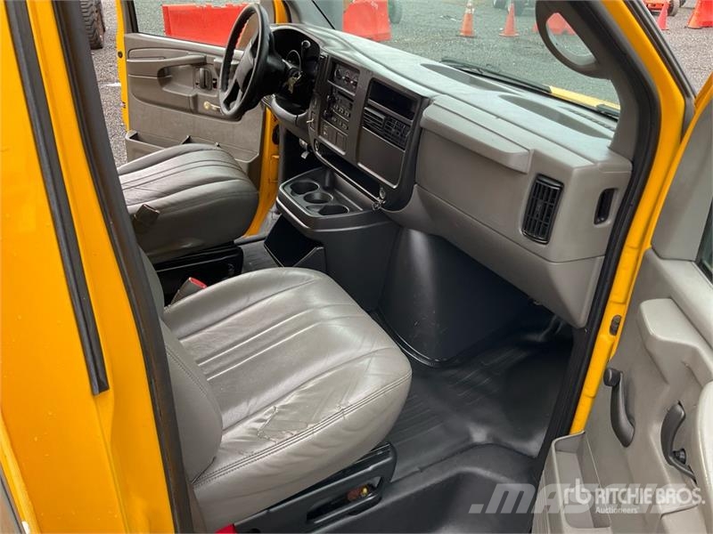 GMC 3500 시립/다목적 차량
