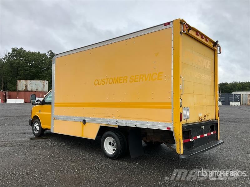 GMC 3500 시립/다목적 차량