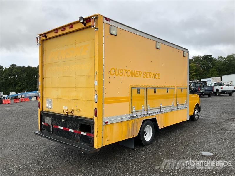 GMC 3500 시립/다목적 차량
