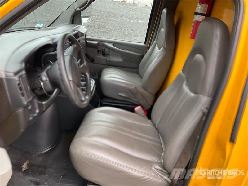 GMC 3500 시립/다목적 차량