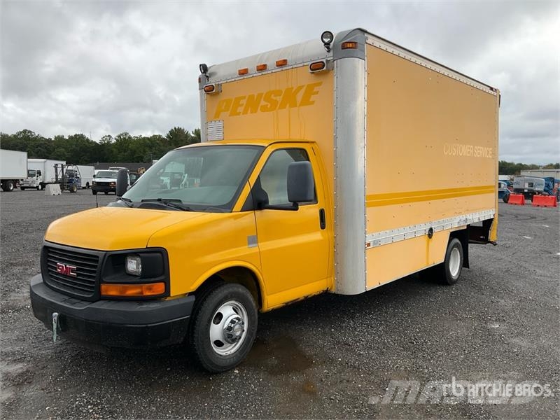 GMC 3500 시립/다목적 차량