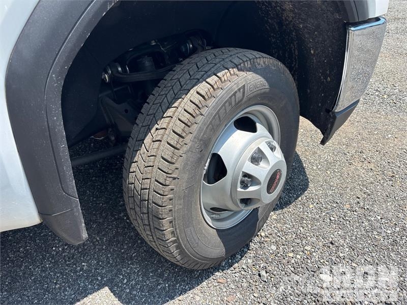 GMC 3500 HD 4x4 Utility Truck Furgonetas caja abierta