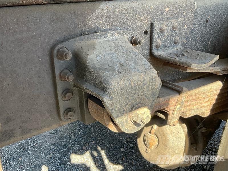 GMC 3500HD Pašizgāzējs