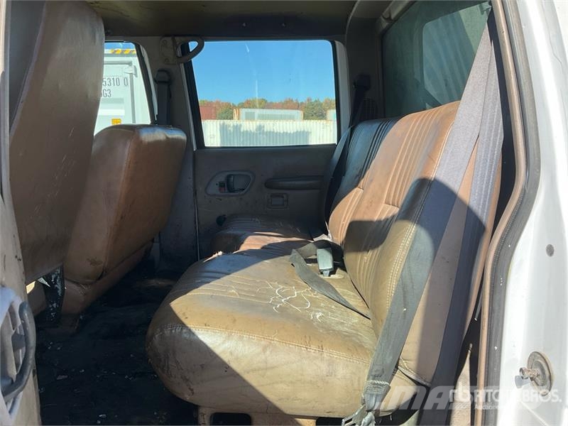 GMC 3500HD Pašizgāzējs