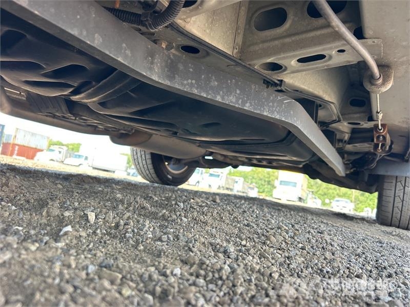 GMC Acadia AWD SUV Otomobiller