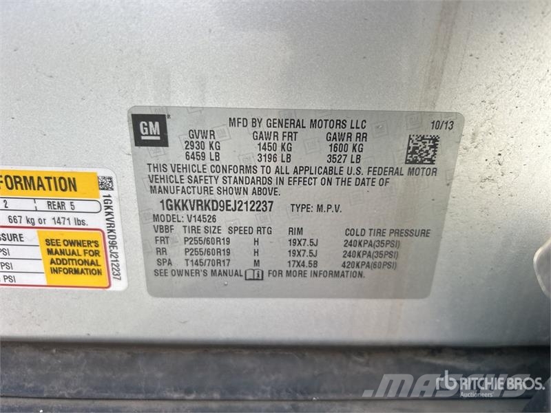 GMC Acadia AWD SUV Otomobiller