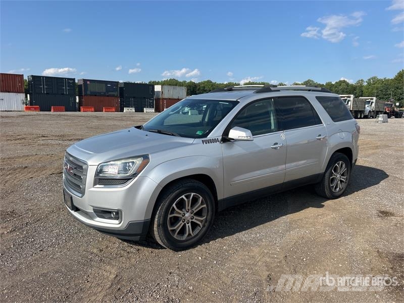 GMC Acadia AWD SUV Otomobiller