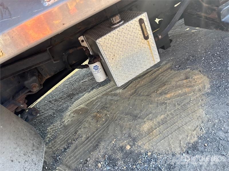 GMC C5500 4x4 S/A Dump Truck Kallurid