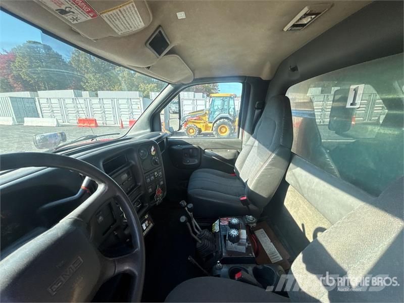 GMC C5500 4x4 S/A Dump Truck Kallurid