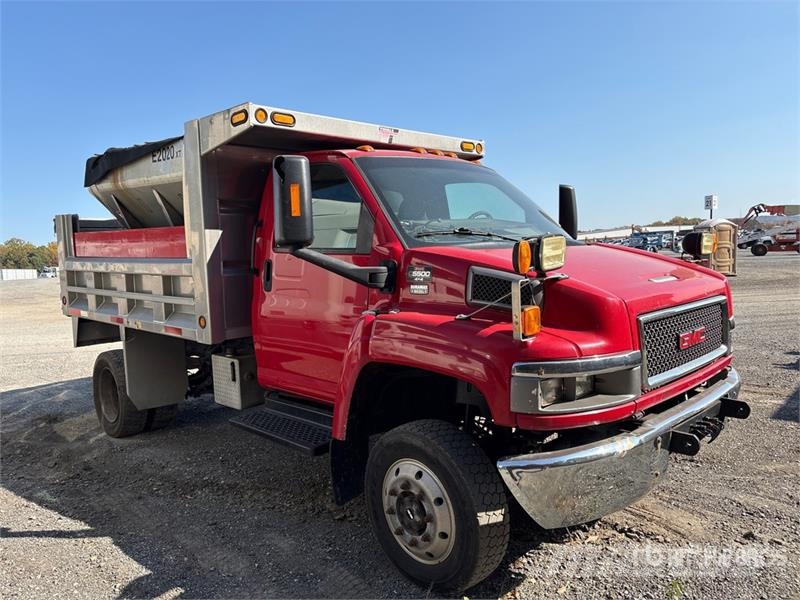 GMC C5500 S/A Dump Truck (Inoperable) Pašizgāzējs