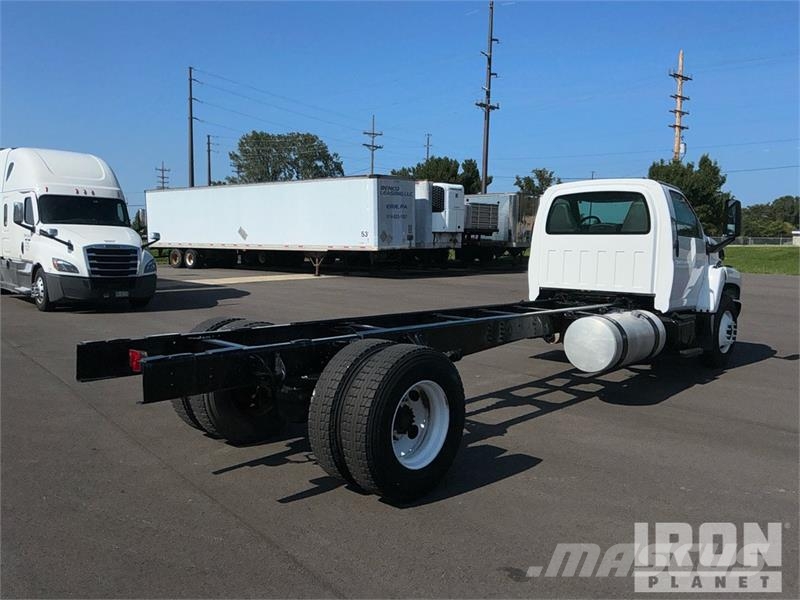 GMC C6500 Vezetőfülke és belső tartozékok