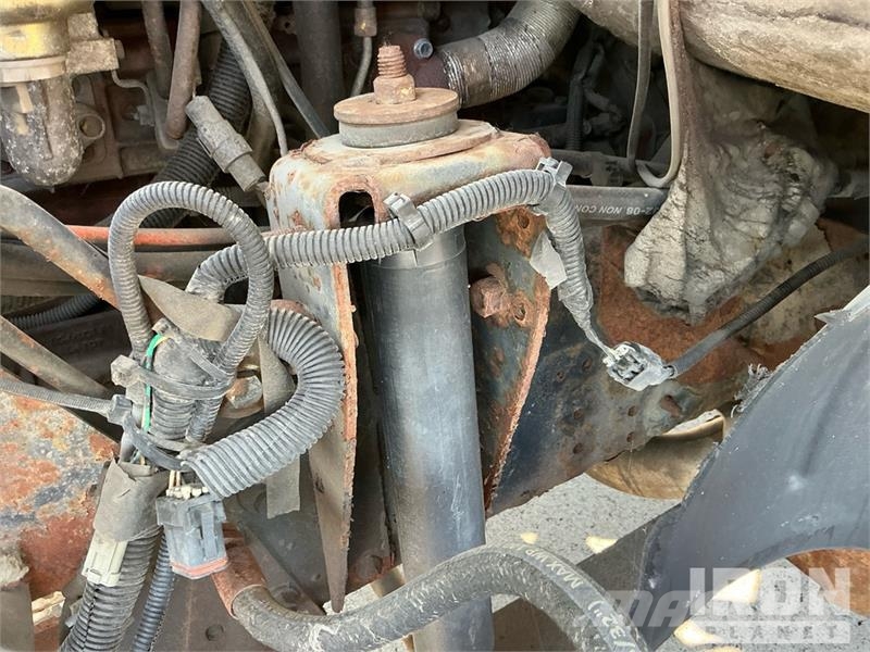 GMC C7500 شاحنات ذات هيكل صندوقي