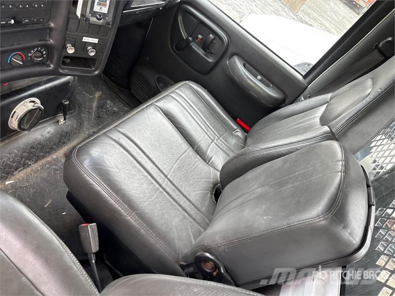 GMC C7500 Komunalna vozila