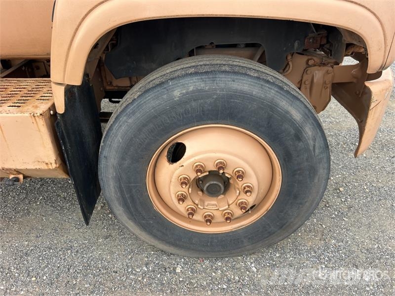 GMC C7500 Platte bakwagens