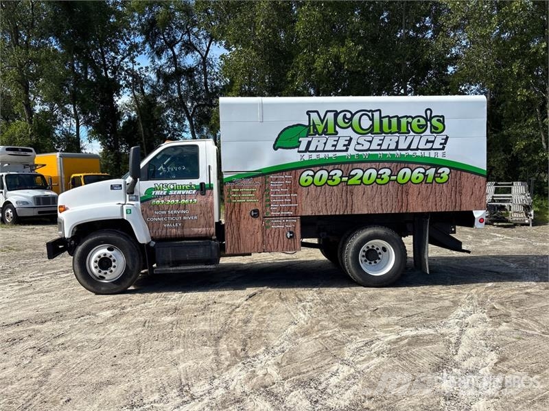 GMC C7500 碎木车