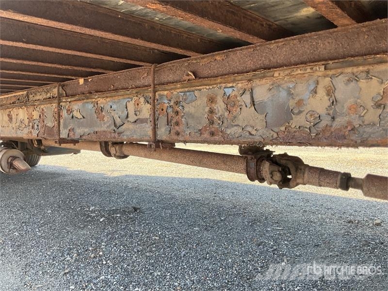 GMC C7500 Box trucks