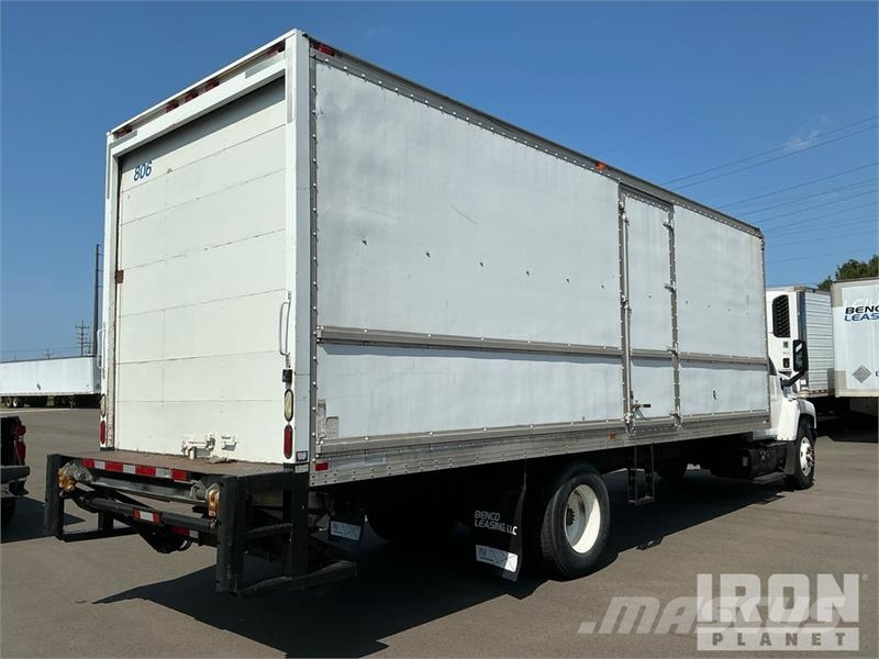 GMC C7500 شاحنات ذات هيكل صندوقي