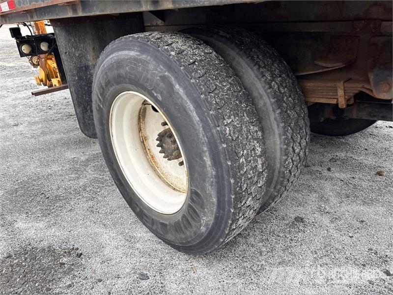 GMC C7500 Komunalna vozila