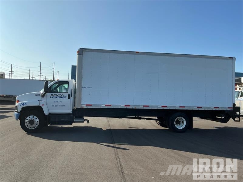 GMC C7500 شاحنات ذات هيكل صندوقي