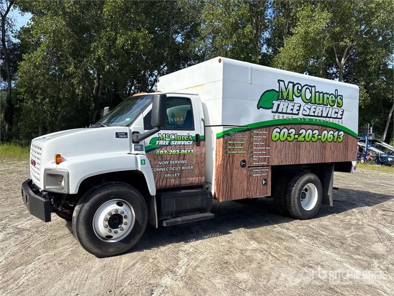 GMC C7500 碎木车