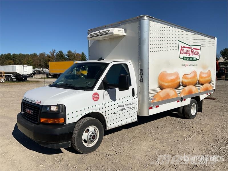 GMC Savana 3500 4x2 4x2 Refrigerated Truck شاحنات بدرجة حرارة قابلة للضبط