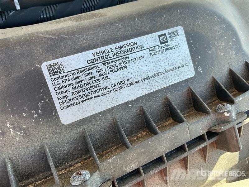 GMC Savana 3500 4x2 4x2 Refrigerated Truck شاحنات بدرجة حرارة قابلة للضبط
