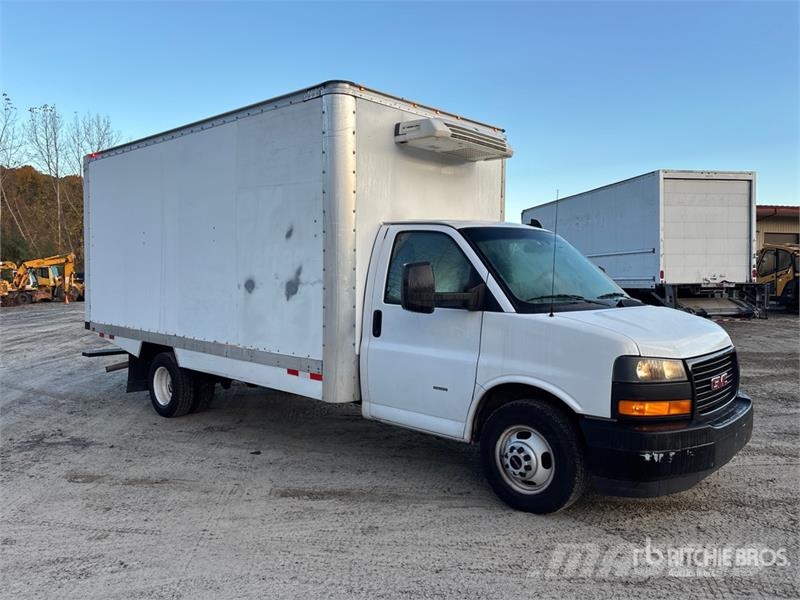 GMC Savana 3500 4x2 Refrigerated Truck Camion cu control de temperatura