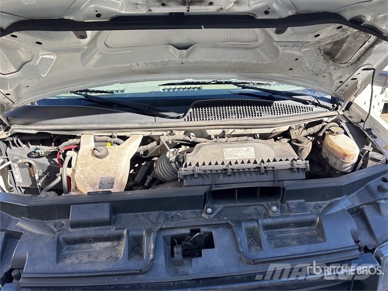 GMC Savana 3500 4x2 Refrigerated Truck Kravas automašīnas - refrižeratori