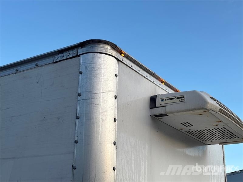 GMC Savana 3500 4x2 Refrigerated Truck Camion cu control de temperatura