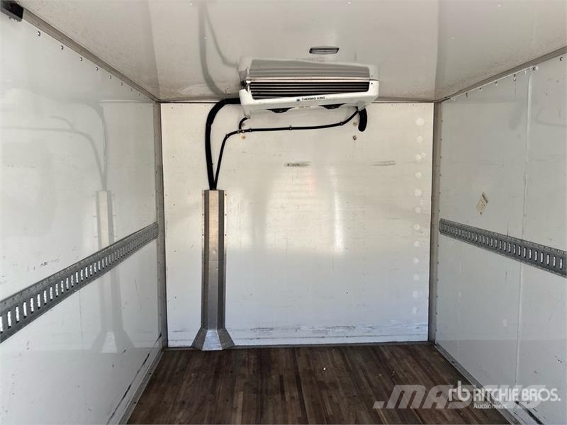 GMC Savana 3500 4x2 Refrigerated Truck Skåpbilar Kyl/Frys/Värme