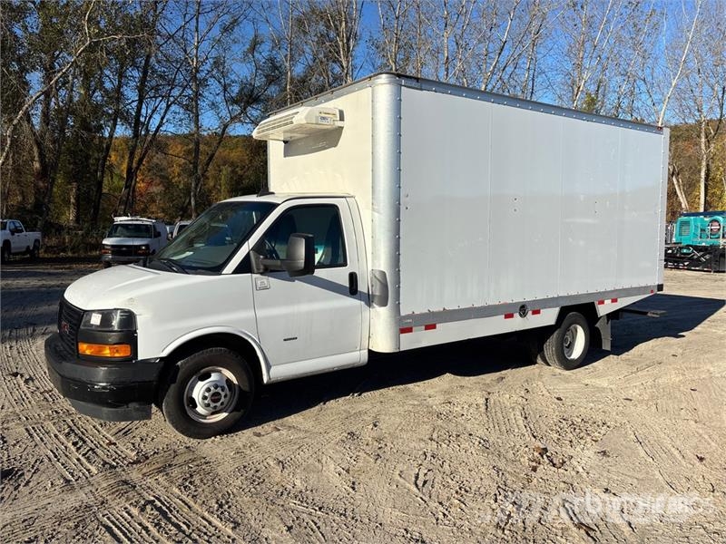 GMC Savana 3500 4x2 Refrigerated Truck (Inoperable) Kühlkoffer