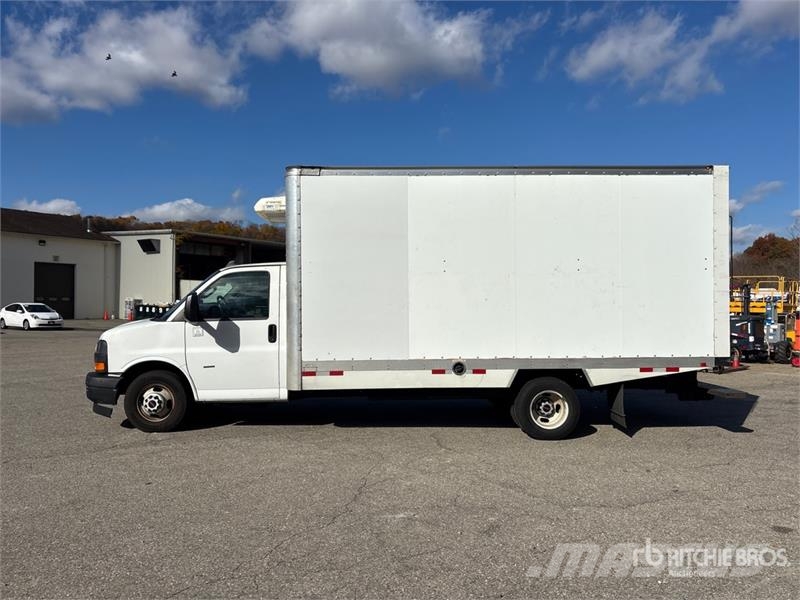 GMC Savana 3500 4x2 Refrigerated Truck Frigofrik kamyonlar