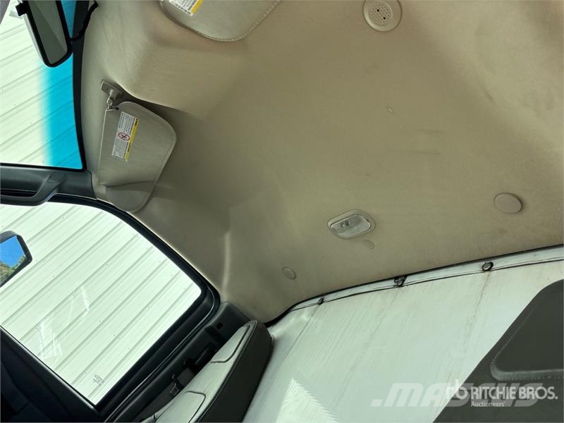 GMC Savana 3500 4x2 Refrigerated Truck Skåpbilar Kyl/Frys/Värme