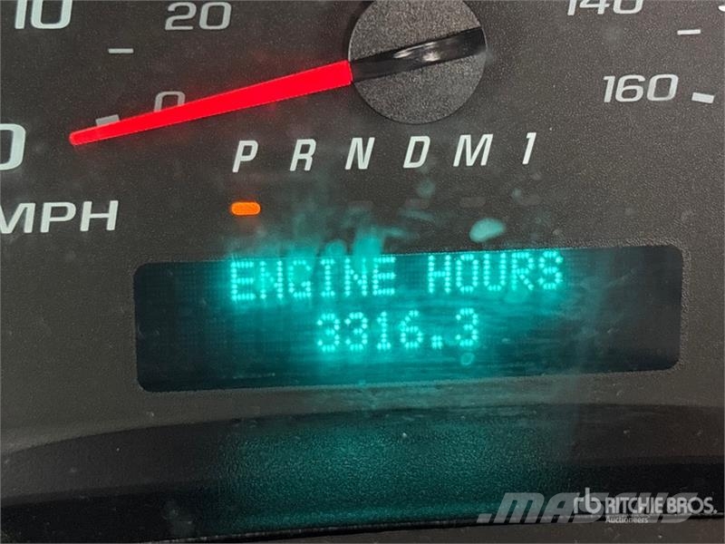 GMC Savana 3500 4x2 Refrigerated Truck Camion frigorifique