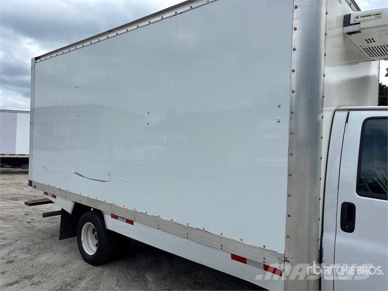 GMC Savana 3500 4x2 Refrigerated Truck Camion frigorifique