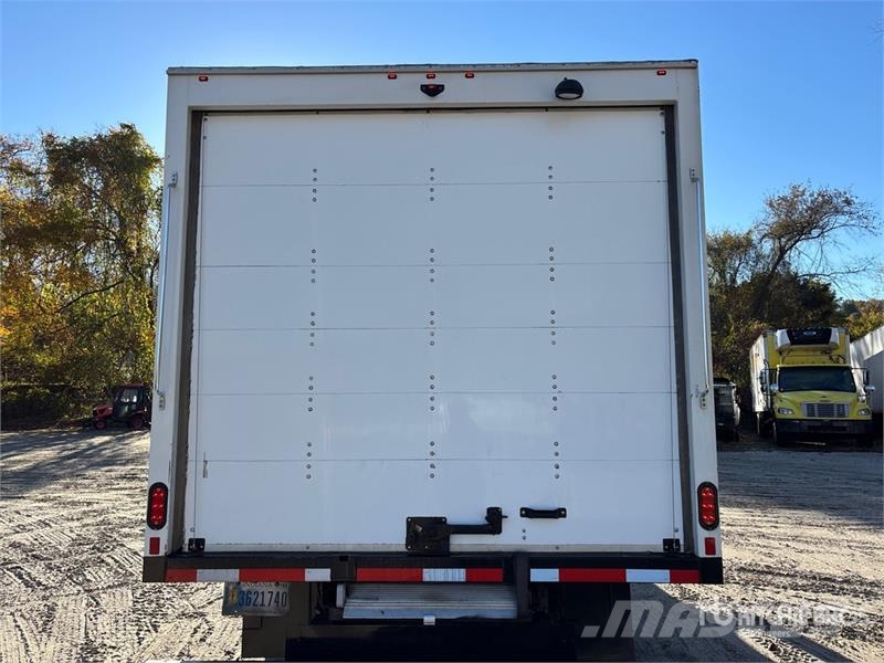 GMC Savana 3500 4x2 Refrigerated Truck (Inoperable) Kühlkoffer