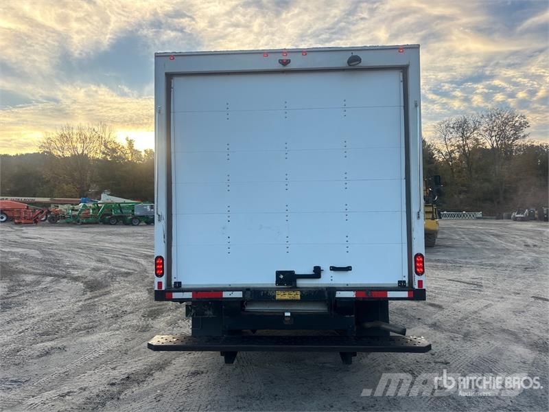 GMC Savana 3500 4x2 Refrigerated Truck Camion cu control de temperatura
