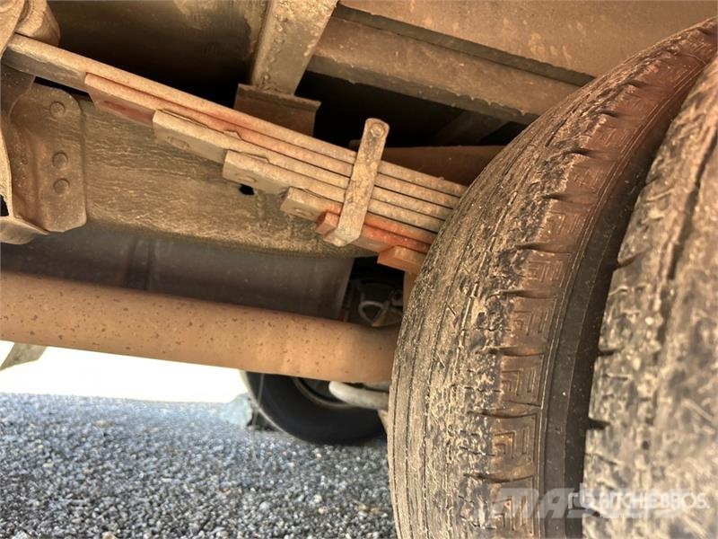 GMC Savana 4500 4x2 Van Truck (Inoperable) Skriňová nadstavba